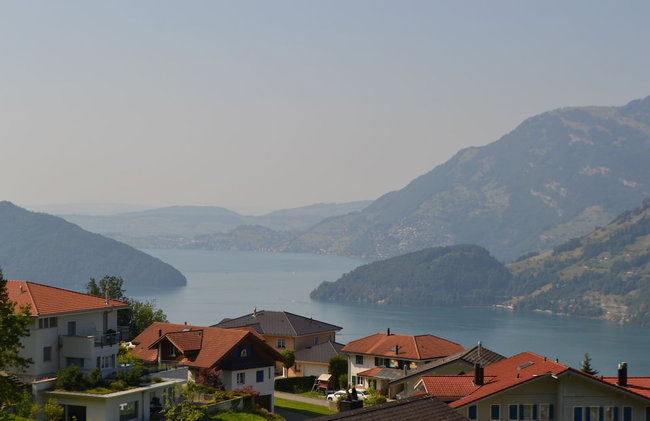 Two-bedroom Apartment for 4-5 Guests With Lake and Mountain Views - Photo 22
