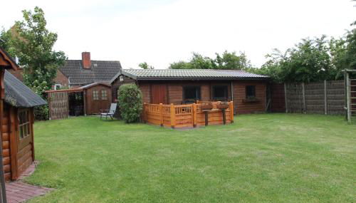 Haus Seerobbe-Blockhaus im Garten - Foto 4