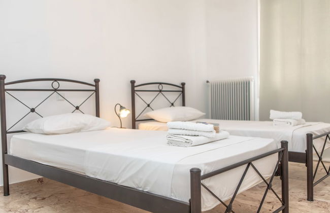 Gatis House - Photo 10