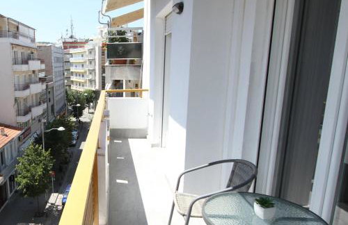 Newly Renovated Central 2 Bedroom Apartment in Kozani - Foto 22