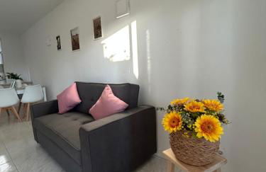 Apartamento con Terraza,Piscina,Playa y Aire acondicionado - Photo 1