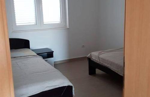 Contemporary Apartment in Neviđane near Sea - Foto 8