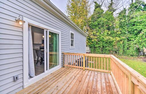 Bright Norfolk Home with Deck Less Than 3 Mi to Town! - Foto 25