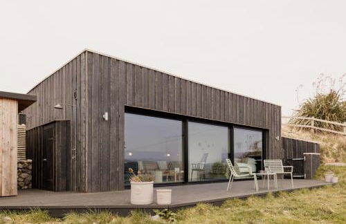 Ponderosa 5-Bed Coastal Retreat with Studio, Sauna & Sea Views - Foto 10