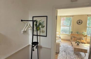 Stokey Skyline Retreat With Balcony - Foto 35