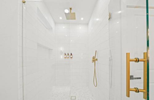 Upscale Group Getaway Sleeps 25 Downtown Dallas - Foto 75