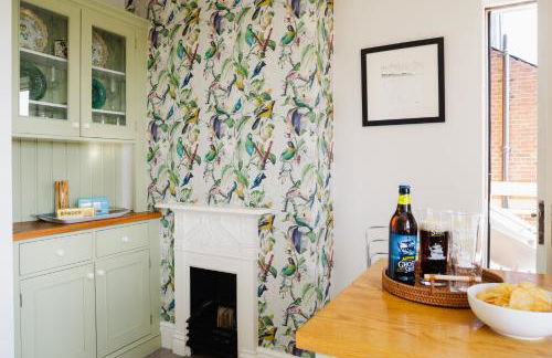 High View, Southwold High Street (2 bed, 2 bath, allocated parking, balcony) - Foto 10