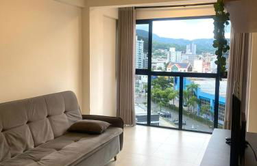 Apartamento com garagem 500 metros da Proeb - Foto 8