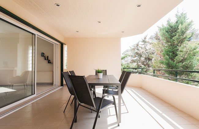 Top-Class 2BR Apartment in Marousi - Foto 25