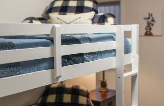 NEWLY REMODELED FOUR BEDROOM All SEASON CONDO W MOUNTAIN VIEWS - Foto 42