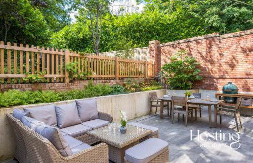 The Writers Retreat - Photo 20