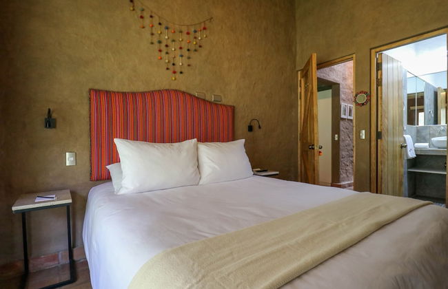 w Fabulous 3BR House in Villa Sagrado - Photo 39