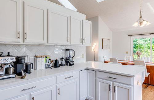 Upscale Home near Blossom, CVNP, Ski Resorts - Foto 14