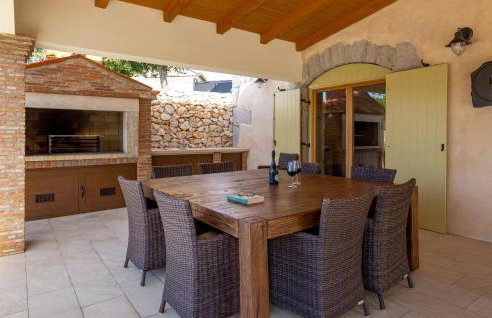 4 Bedroom Lovely Home In Garica - Photo 19