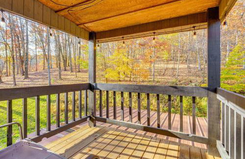 Shady Point Retreat with Hot Tub and Pickleball! - Foto 33