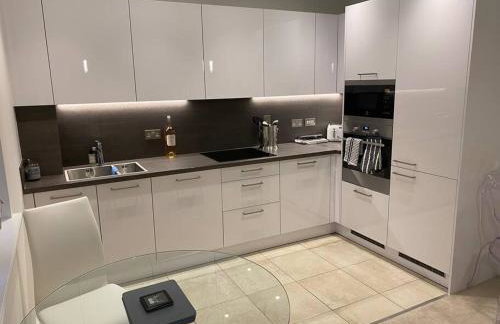 UNRIVALLED LOCATION - FIVE STAR - Worcester Apartment - Foto 69