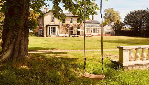 Somerleyton Meadows - Somerley House plus Hut & Hot Tub - Foto 1