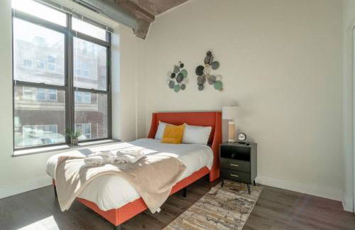 Spacious 2BR Vacation Rental with City View, Optional Parking and Gym Near McCormick Place & Downtown Chicago Attractions - Foto 13