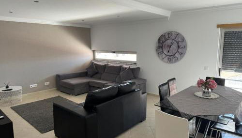 Modern 2 Bed Apartment 5km Carvoeiro - Photo 5