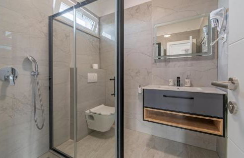 5 Bedroom Nice Home In Vidulini - Photo 45