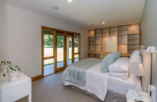 Bond Estate Luxury Accommodation - Foto 7