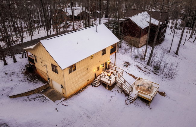 The Moondance Cabin by Lightfoot Stays Vacation Rentals - Photo 127