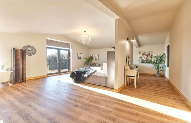 Host Stay The Gathering - Photo 14