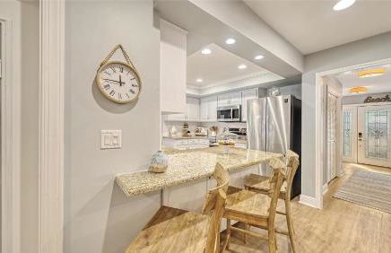 Casa Del Mar - Pet Friendly House on Siesta Key w/ Outdoor Patio & Private Screened-In Heated Pool! - Foto 16