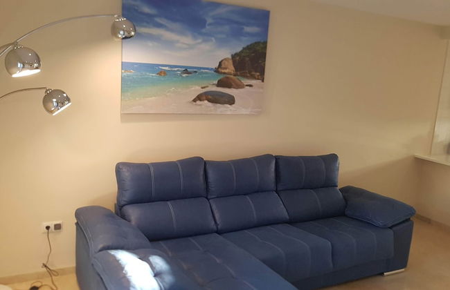 Apartmentsleeps4-pool-bbq-garden-ac - Foto 5