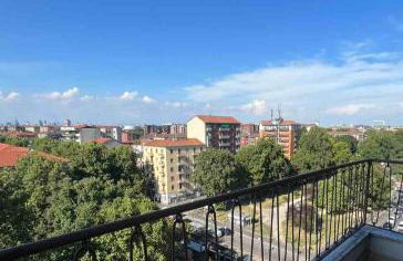 Simona Home Milano -Bocconi,Naviglio,Duomo,Milano-Cortina,IEO,IULM,Assago Forum - Foto 15