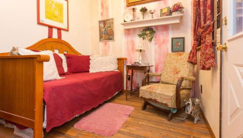 The Victorian Cottage at Creekside Camp & Cabins - Foto 5