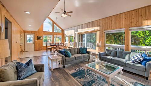 Hood Canal Home with Views - Bordering Olympic NP! - Foto 4