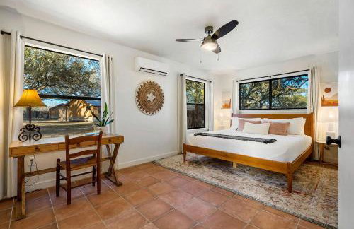 Cozy Cabin in Ingram, Texas for Romantic Weekends Away - Foto 11