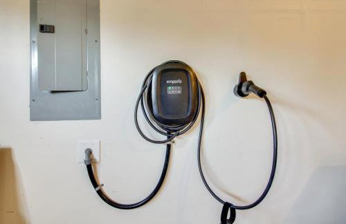 Spacious Bandon Getaway - 2 Blocks to Ocean! - Photo 36