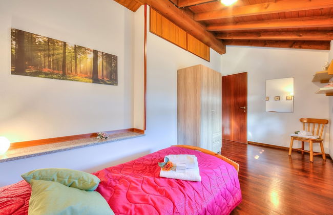 Cedar House Villa Few Minutes From Lake - Foto 26