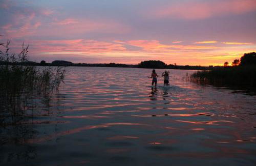 Ferienwohnung mit großem Garten und Blick zum See - Photo 20