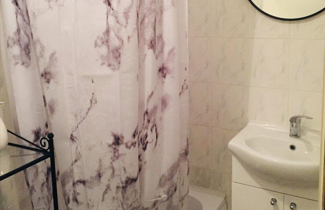 Apartment in a Stylish House in the Countryside Near the Sea - Photo 8