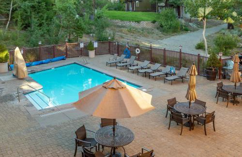 Ski in/Out 1B/1BA w/ View - Pool, Jacuzzi, Parking - Foto 25