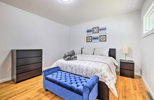 Pocono Home with Hot Tub, Fireplace and Game Room! - Foto 22