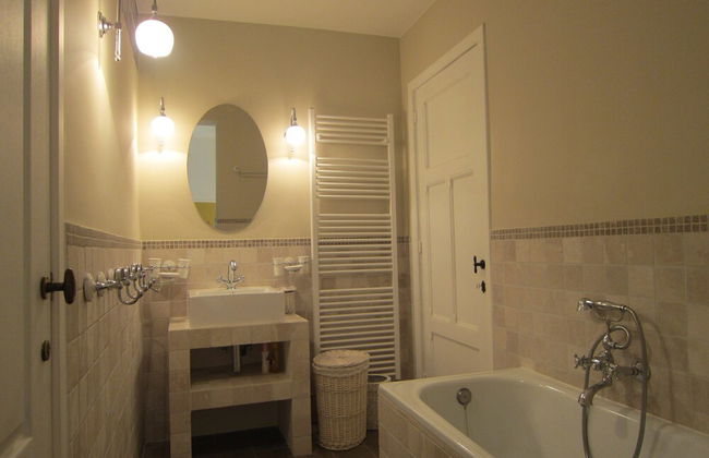 Delightful Castle in Bastogne With Bubble Bath - Foto 31