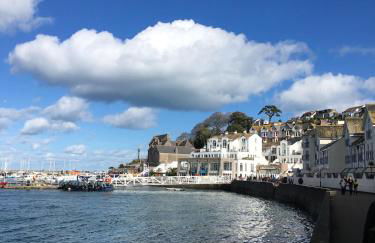 Quirky fisherman's cottage by the sea in Brixham - Photo 62