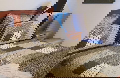 Trading Places - Photo 3