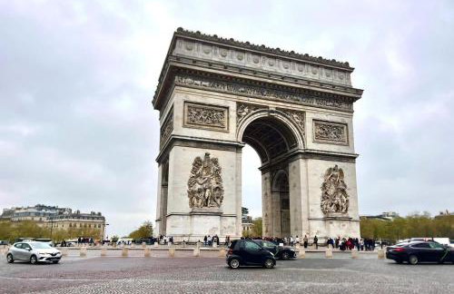 Magnifique Appartement - 3 BR-Arc de Triomphe - Foto 26