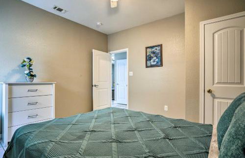 Pet-Friendly San Antonio Home w/ Yard & Patio! - Foto 17