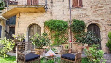 La Scarpetta Magica un soggiorno a 5 stelle spiaggia inclusa - Foto 1