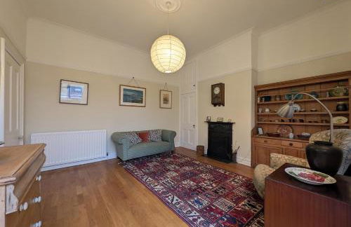 Charming 3 Bedroom Home in Jesmond - Pass the Keys - Photo 6