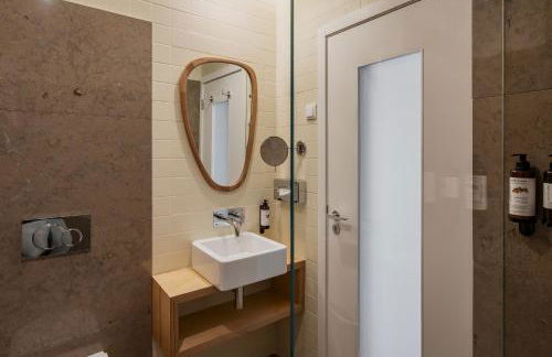 Vincci Baixa Suites Apartments - Photo 11