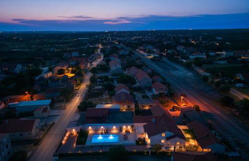 Villa 65 Large 55m2 Private Heated Pool Peaceful Escape - Foto 46