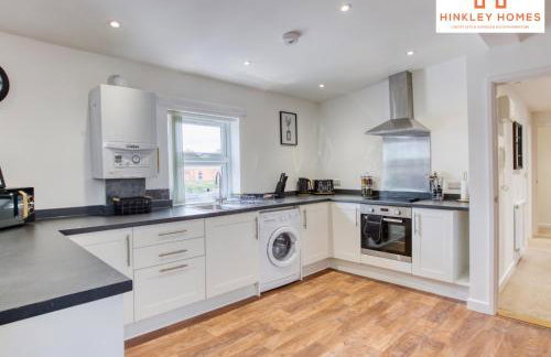 City Centre - Free Parking - HPC transport links - By Hinkley Homes Short Lets & Serviced Accommodation - Foto 19