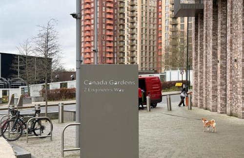 Luxury Private Room with Living Area Wembley Stadium View - Photo 51